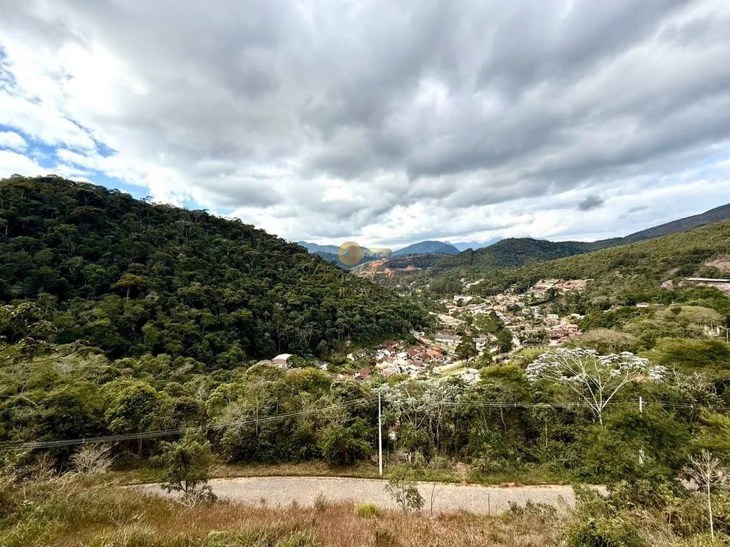 Imagem Casa para Venda em Teresópolis / RJ no bairro Albuquerque