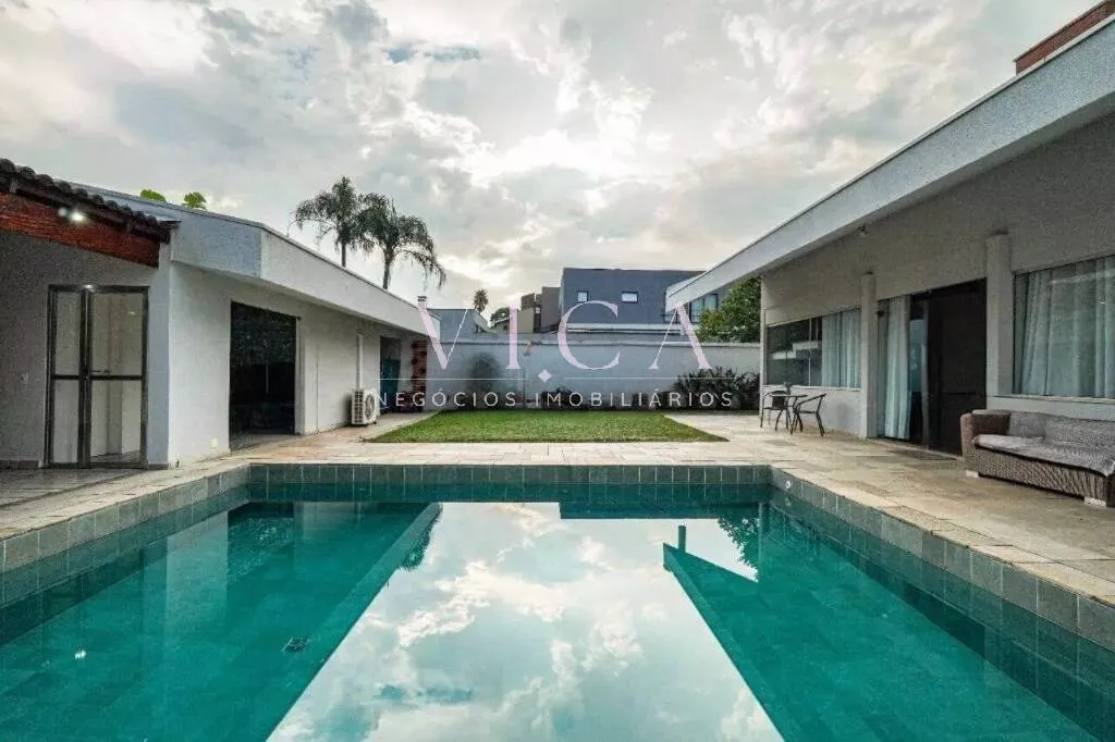 Imagem Alphaville|Resid 02 |Casa mobiliada 3 dorms, piscina | R$25.000 Aluguel