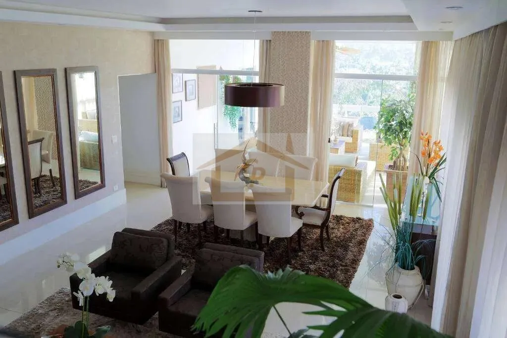 Imagem Golf Village | Moderna, 3 suítes, vista espetacular, gourmet, piscina e lareira