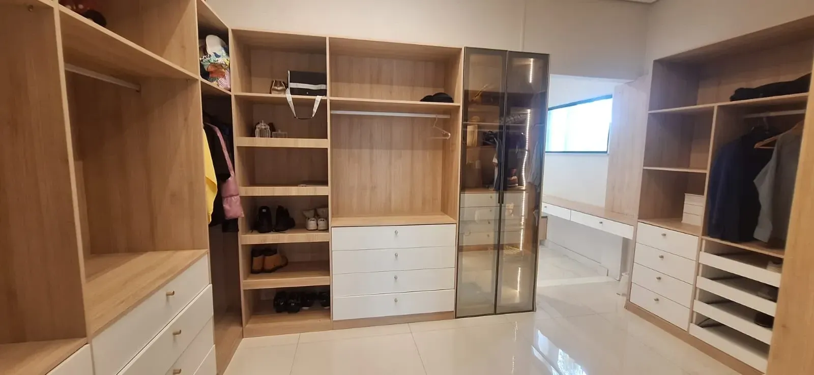 Imagem Casa de Condomínio com 3 Quartos à Venda, 420 m² em PIRES FAÇANHA - EUSEBIO