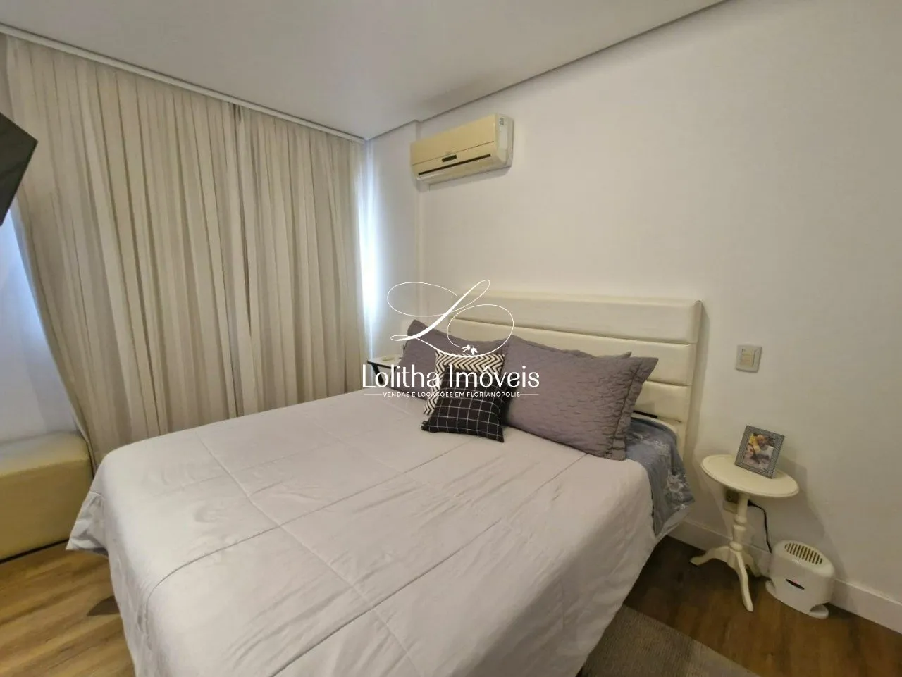 Imagem APARTAMENTO À VENDA NO ESTREITO, 3 QUARTOS SENDO 1 SUÍTE E 2 VAGAS DE GARAGEM - FLORIANÓPOLIS/SC