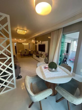 Imagem Apartamento com 3 dormitórios à venda, 138 m² por R$ 3.694.959,10 - Centro - Balneário Camboriú/SC