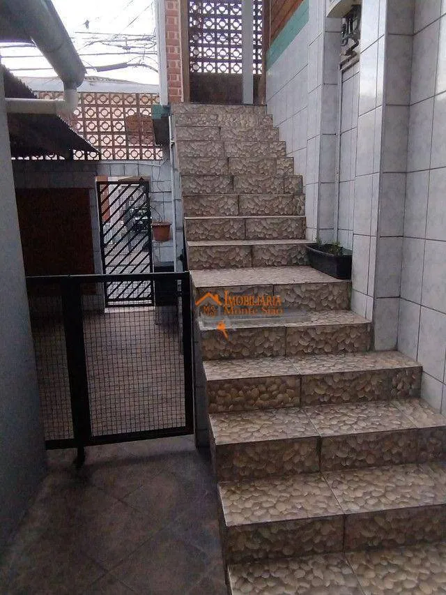 Imagem Sobrado com 4 dormitórios à venda, 160 m² por R$ 450.000,00 - Gopoúva - Guarulhos/SP
