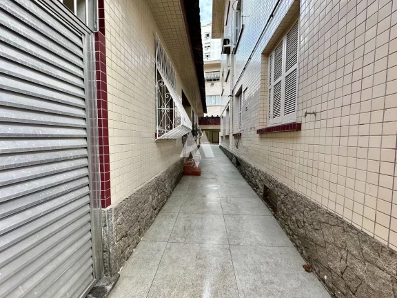 Imagem APARTAMENTO TÉRREO - VENDA - 3 DORMITÓRIOS - 1 SUÍTE - BOQUEIRÃO - SANTOS/SP