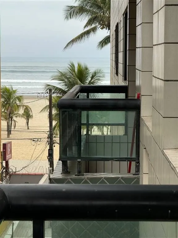 Imagem Apartamento à Venda em Guilhermina, Praia Grande - SP