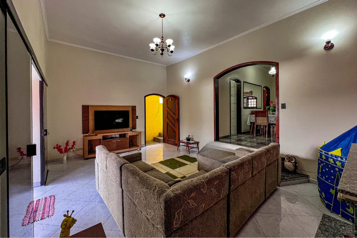 Imagem Casa para venda em Centro Alto com 4 quartos, sendo 1 suíte, 285m2