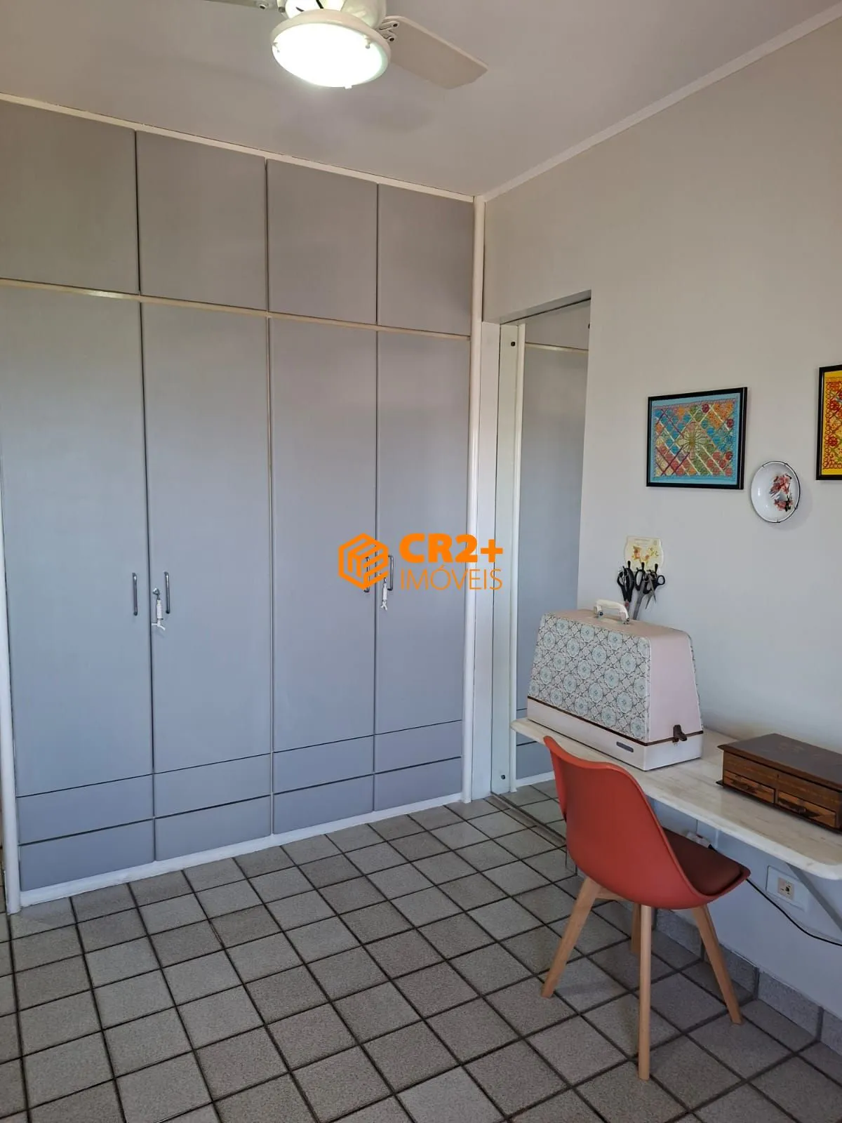 Imagem Vendo apartamento na Jaqueira, andar alto!