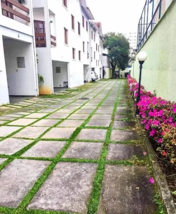 Imagem Sobrado para Alugar com 160m², 3 dormitórios, 1 suíte, 1 sala e 2 vagas!!!