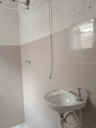 Imagem Alugo Casa individual no Parque Novo Oratório