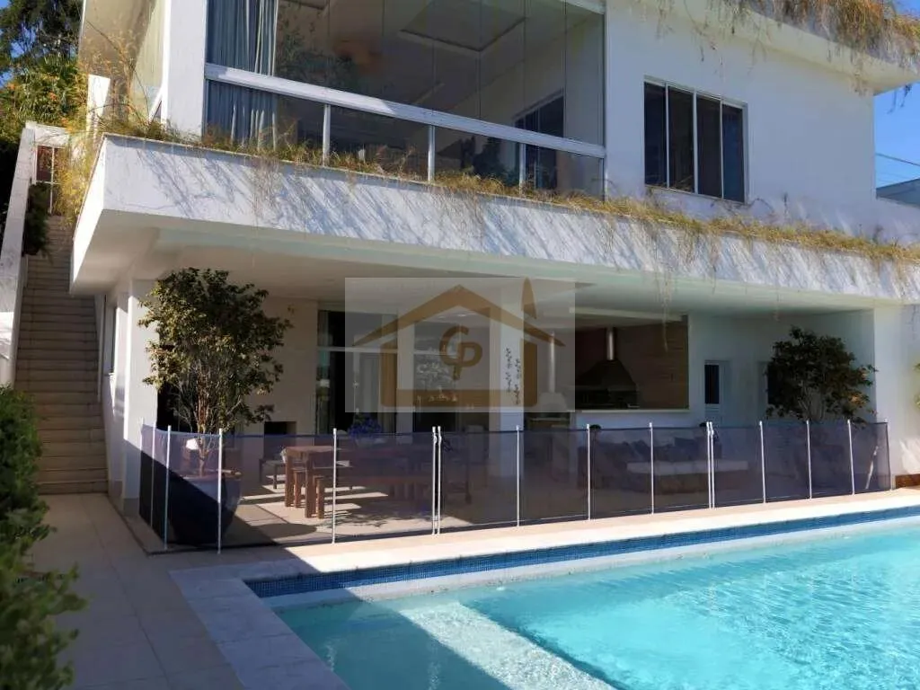 Imagem Golf Village | Moderna, 3 suítes, vista espetacular, gourmet, piscina e lareira