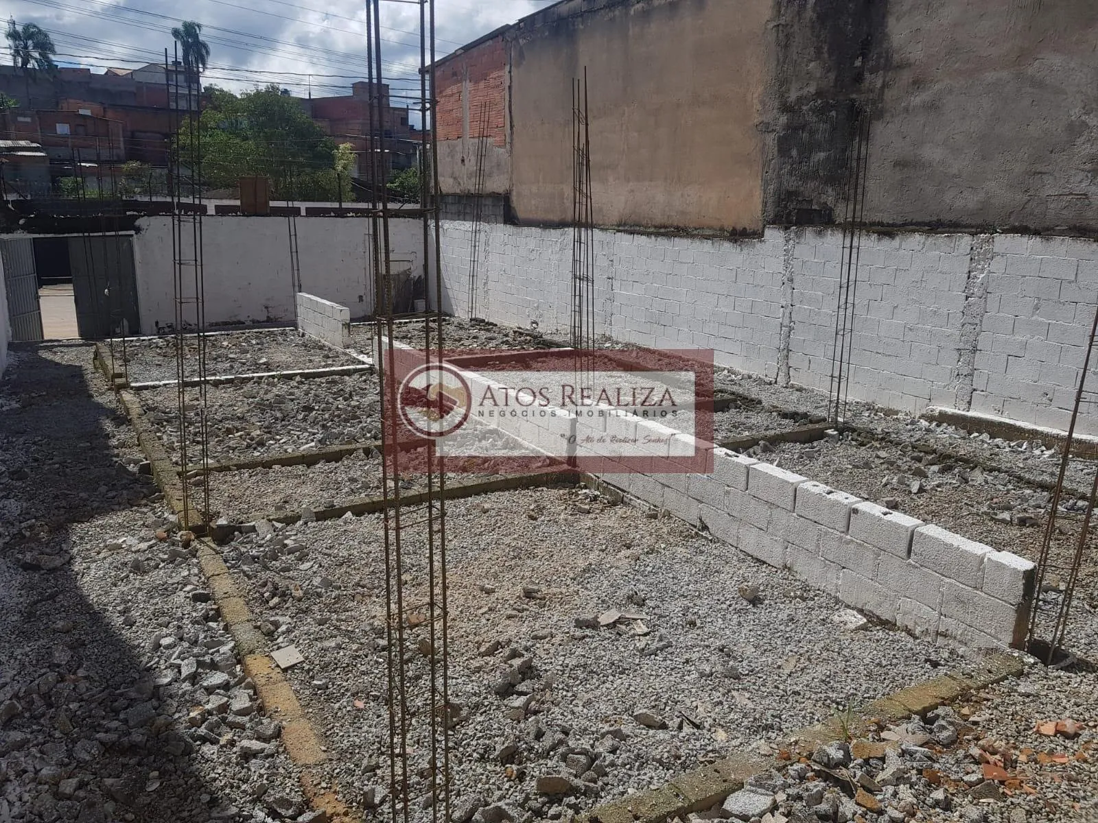 Imagem Venda de Terreno em Jardim Herplin, São Paulo - R$200.000
