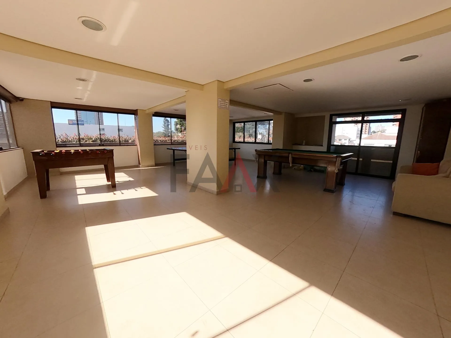 Imagem Apartamento à venda no Edifício Bourbon em frente ao Teatro Municipal no centro