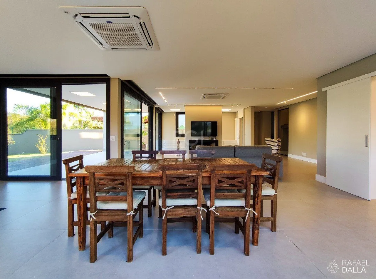 Imagem Casa Condominio para Venda - 477m², 4 dormitórios, sendo 4 suites, 4 vagas - Alphaville