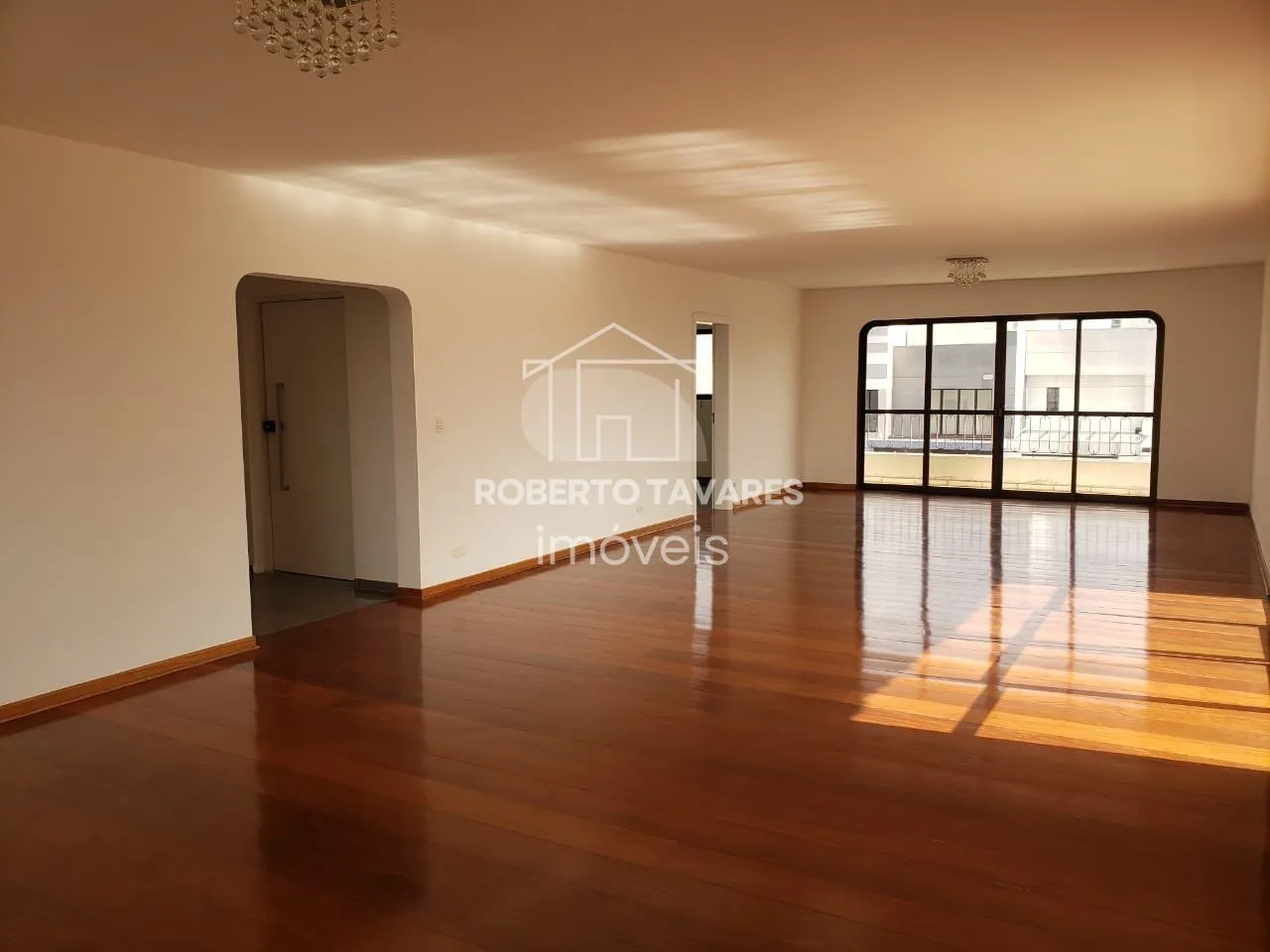 Imagem Cobertura de 6 quartos, 647m² no bairro Jardim Santo Amaro, em São Paulo