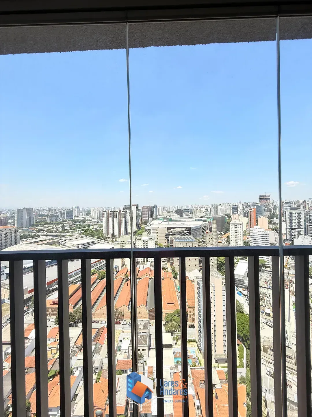 Foto do imóvel Apartamento para venda e locação em Pompeia com 2 quartos, sendo 1 suíte, 62m² em Rua Venâncio Aires
