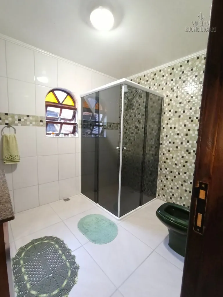 Imagem Seu Novo Sobrado Espera por Você! Conforto, Espaço e Qualidade de Vida