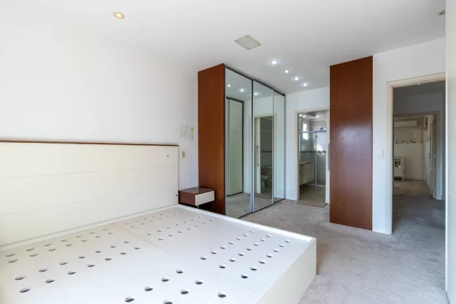 Imagem Apartamento à venda em São Paulo, Jardim Paulista, com 4 quartos, 245m2