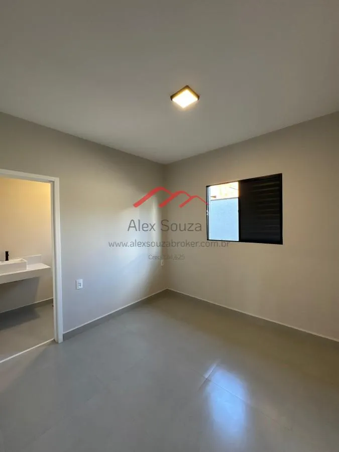 Imagem Casa para Venda em Hortolândia, Parque Bellaville, 3 dormitórios, 1 suíte, 2 banheiros, 2 vagas
