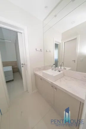 Imagem Apartamento Zona Central para Venda em Balneário Camboriú, CENTRO, 4 dormitórios, 3 suítes, 5 banheiros, 3 vagas