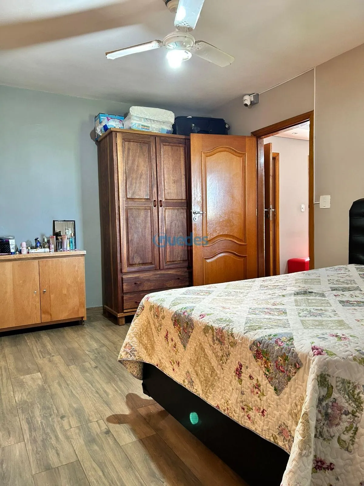 Imagem Casa à Venda em Jardim Maria Rosa, Taboão da Serra - 3 Dorms