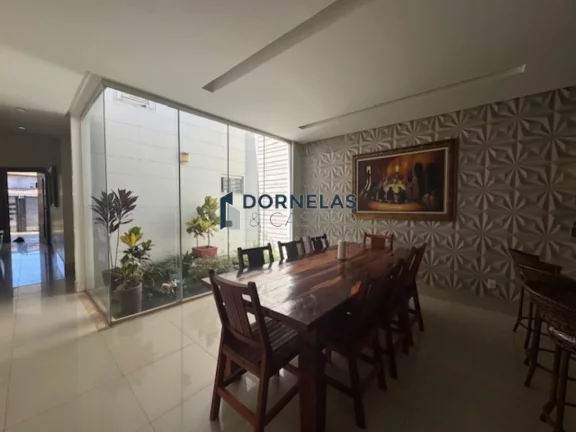 Imagem CASA TÉRREA ALTO PADRÃO RUA 10 VICENTE PIRES 3 DORMITÓRIOS + DCE ESTUDA TROCA