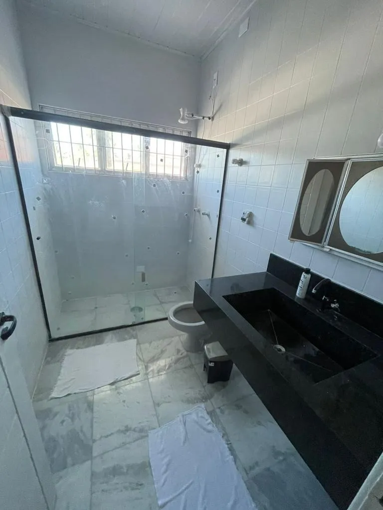 Imagem Incrível Prédio Empresarial para clínicas médicas ou laboratório com 1.450m2