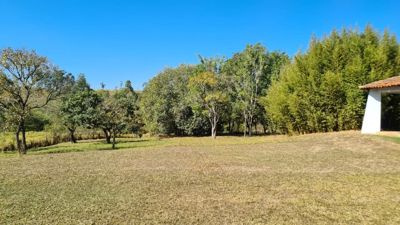 Imagem Sitio à venda em Itu-SP, Jacuh: 3 quartos, 1 suíte, 2 salas, 3 banheiros, 23 mil m² de área.