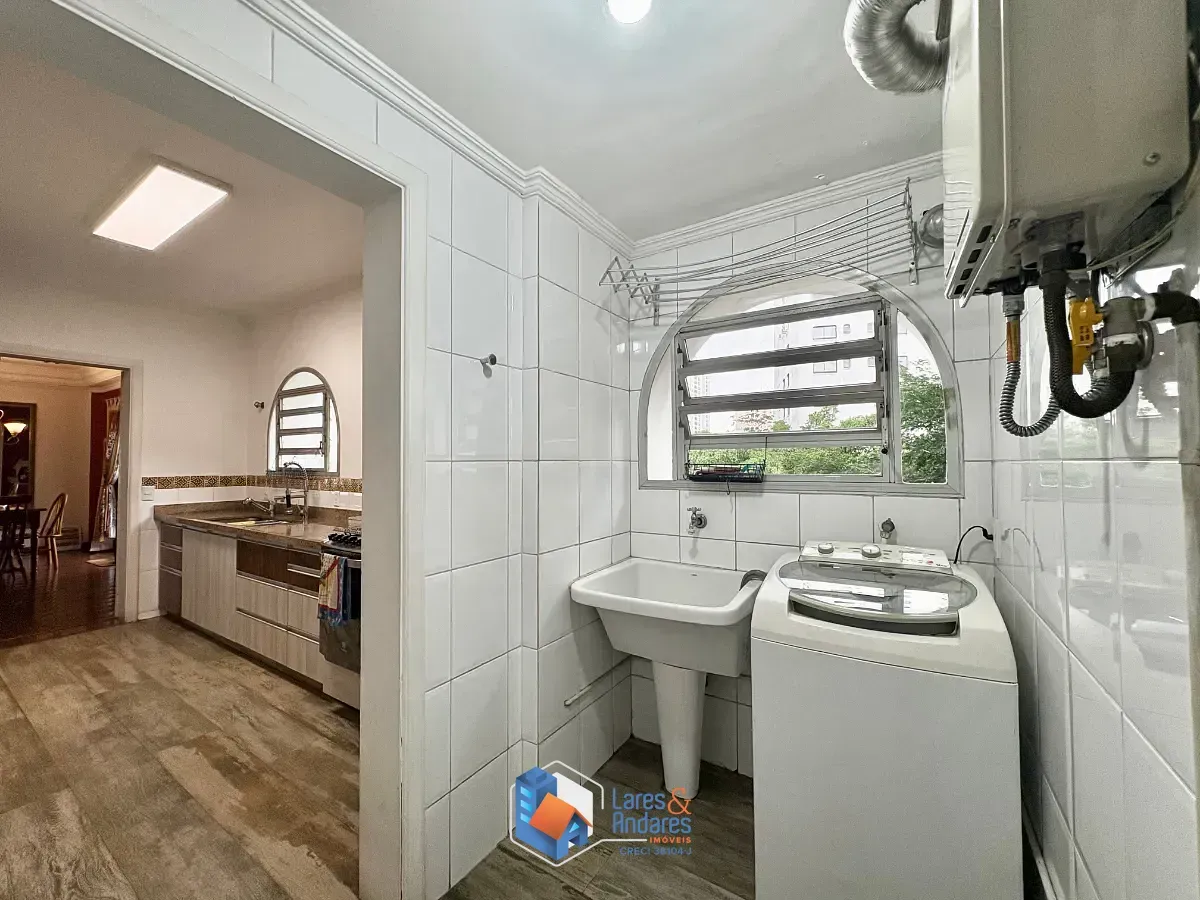 Imagem Apartamento para venda em Vila Andrade com 3 quartos, sendo 1 suíte, 135m²