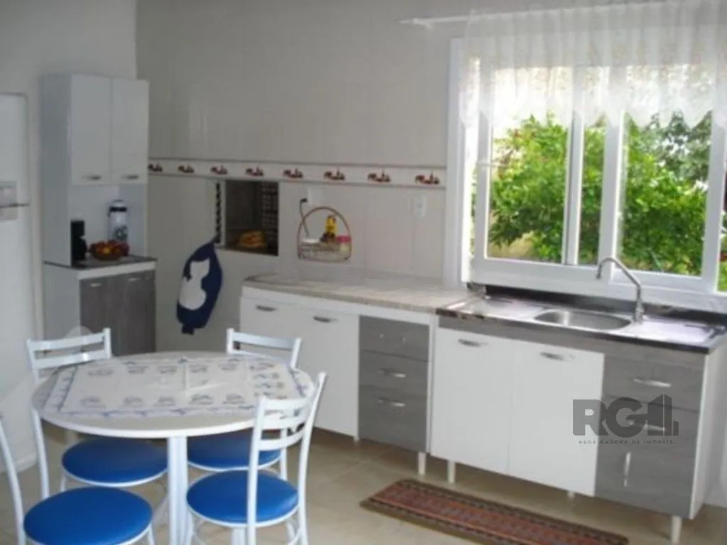 Imagem Casa 3 dorms à venda Rua Adão Pinheiro da Silva, Ipanema - Porto Alegre