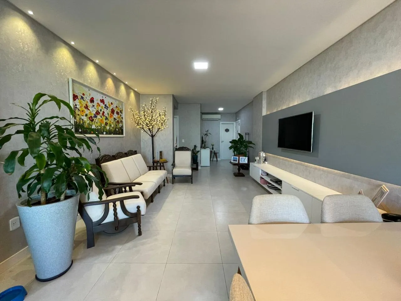 Imagem Apartamento à venda com 137m2 por R$ 1.790.000,00