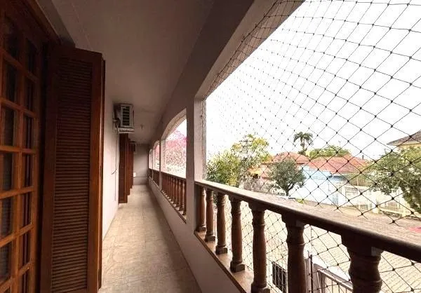 Imagem casa sobrado na Medianeira com 4 dormitórios