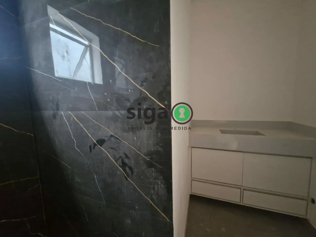 Imagem Casa Nova com 103 metros 3 dormitórios , 2 vagas em Condomínio no Taboão da Serra
