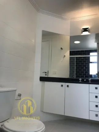 Imagem Apartamento Espaçoso Pronto para Morar na Vila Mariana com 4 Quartos, 3 Suítes e Área de Lazer Completa