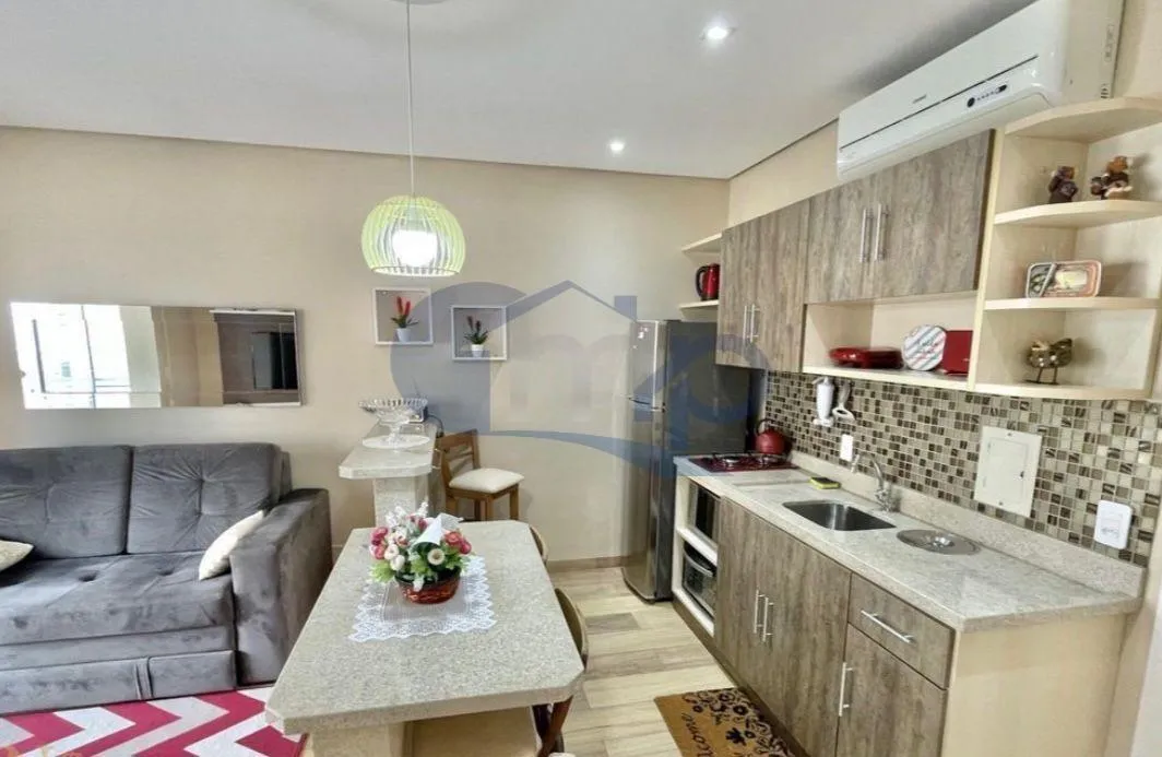 Imagem Apartamento á venda com 1 dormitório no centro de Torres/RS