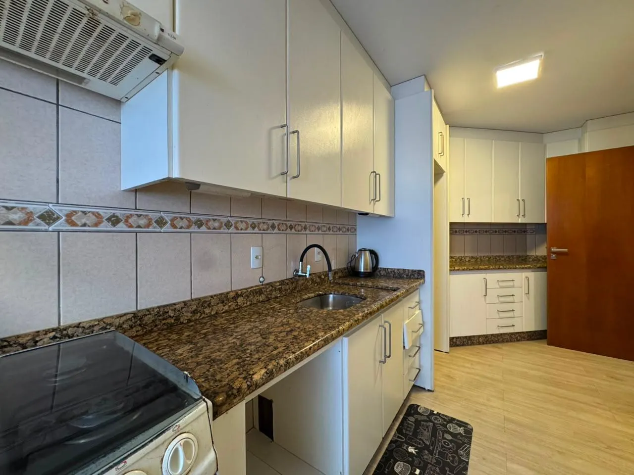 Imagem Apartamento com vista para o mar à venda com 107.28m2 por R$ 1.700.000,00