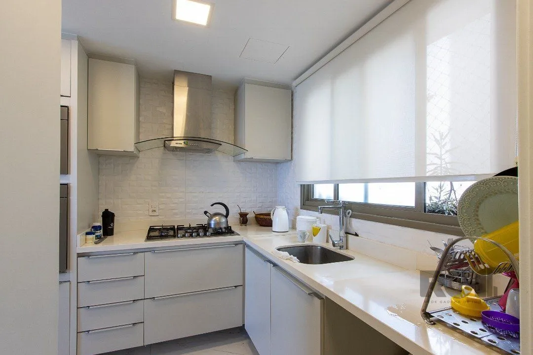 Imagem Apartamento para Venda - 126m², 3 dormitórios, sendo 3 suites, 2 vagas - Ipanema