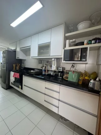Imagem Excelente apartamento com duas suítes e armários planejados a venda na Pituba