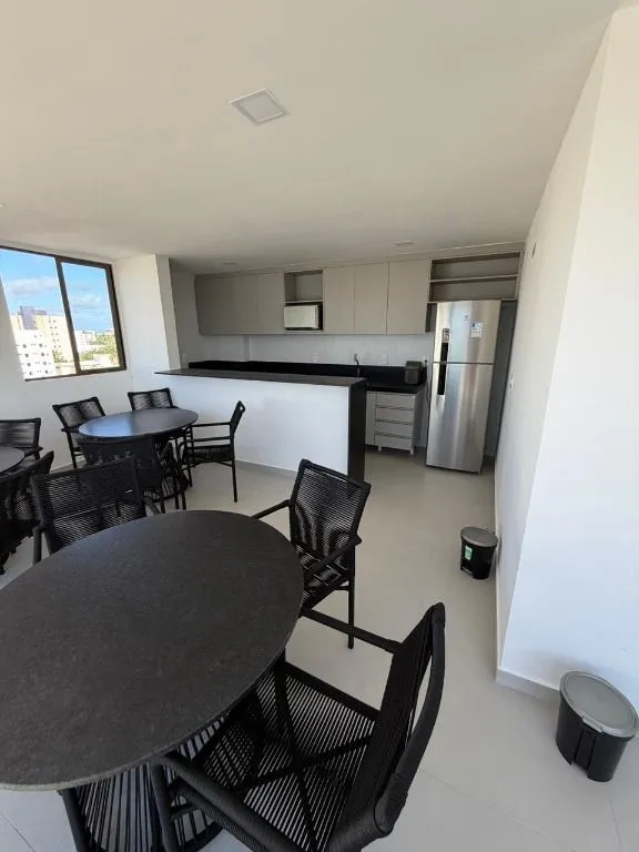 Imagem Cobertura duplex em Intermares, com piscina privativa, área gourmet, 2 quartos e 2 vagas, a apenas 300m da praia.