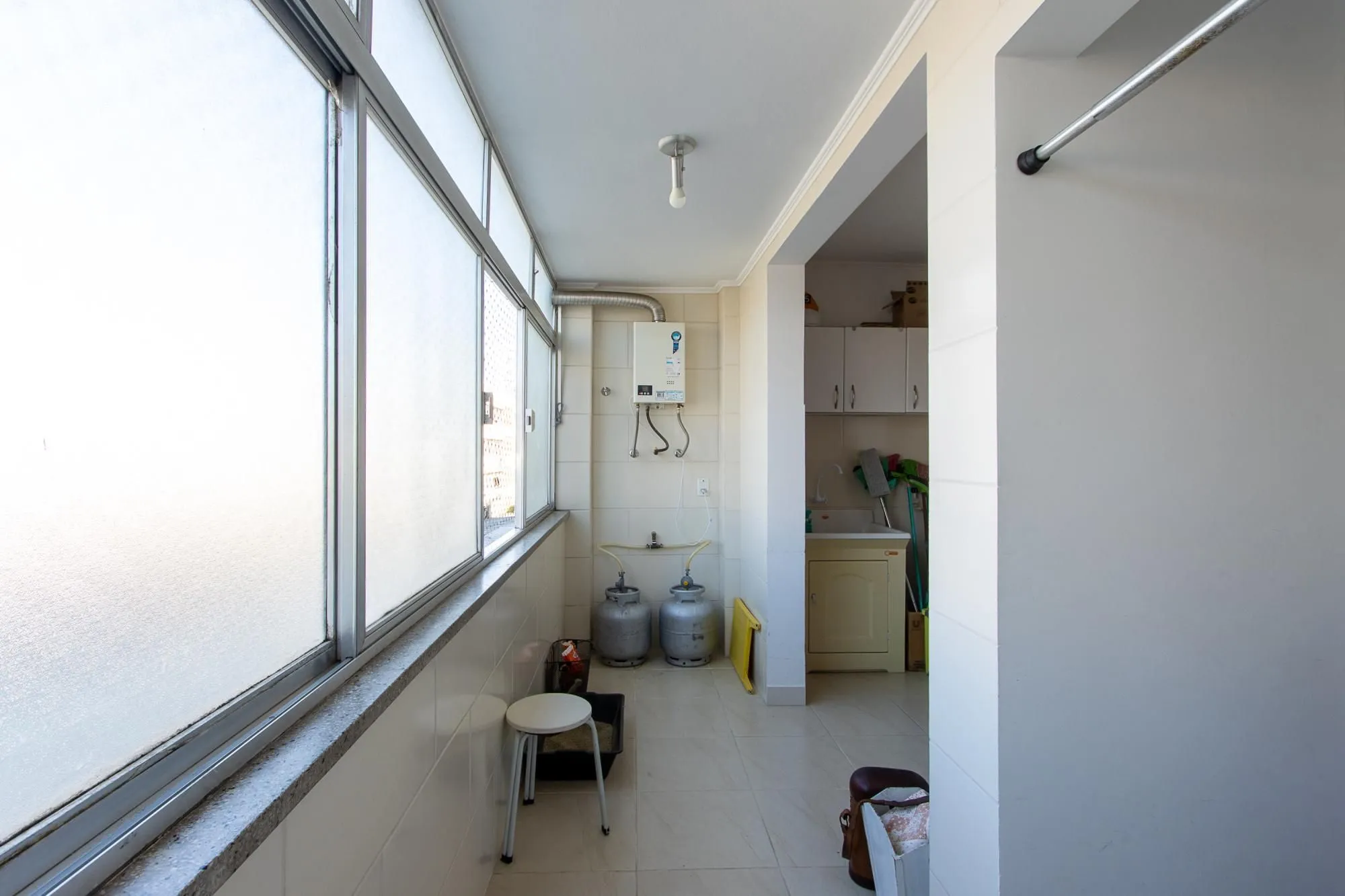 Imagem APARTAMENTO REFORMADO, 3 DORMITÓRIOS 129M² PRIVATIVOS, 1 VAGA, ELEVADOR - BAIRRO SANTA CECILIA