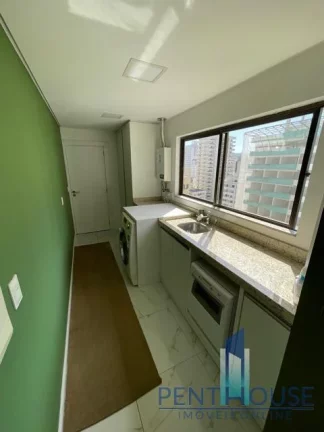 Imagem Apartamento Quadra Mar para Venda em Balneário Camboriú, CENTRO, 3 dormitórios, 3 suítes, 4 banheiros, 1 vaga