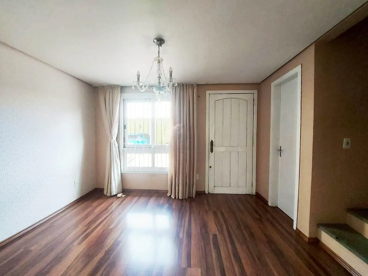 Imagem Casa em condomínio, 2 quartos, 1 vaga, bairro, 104m² Camaquã Porto Alegre