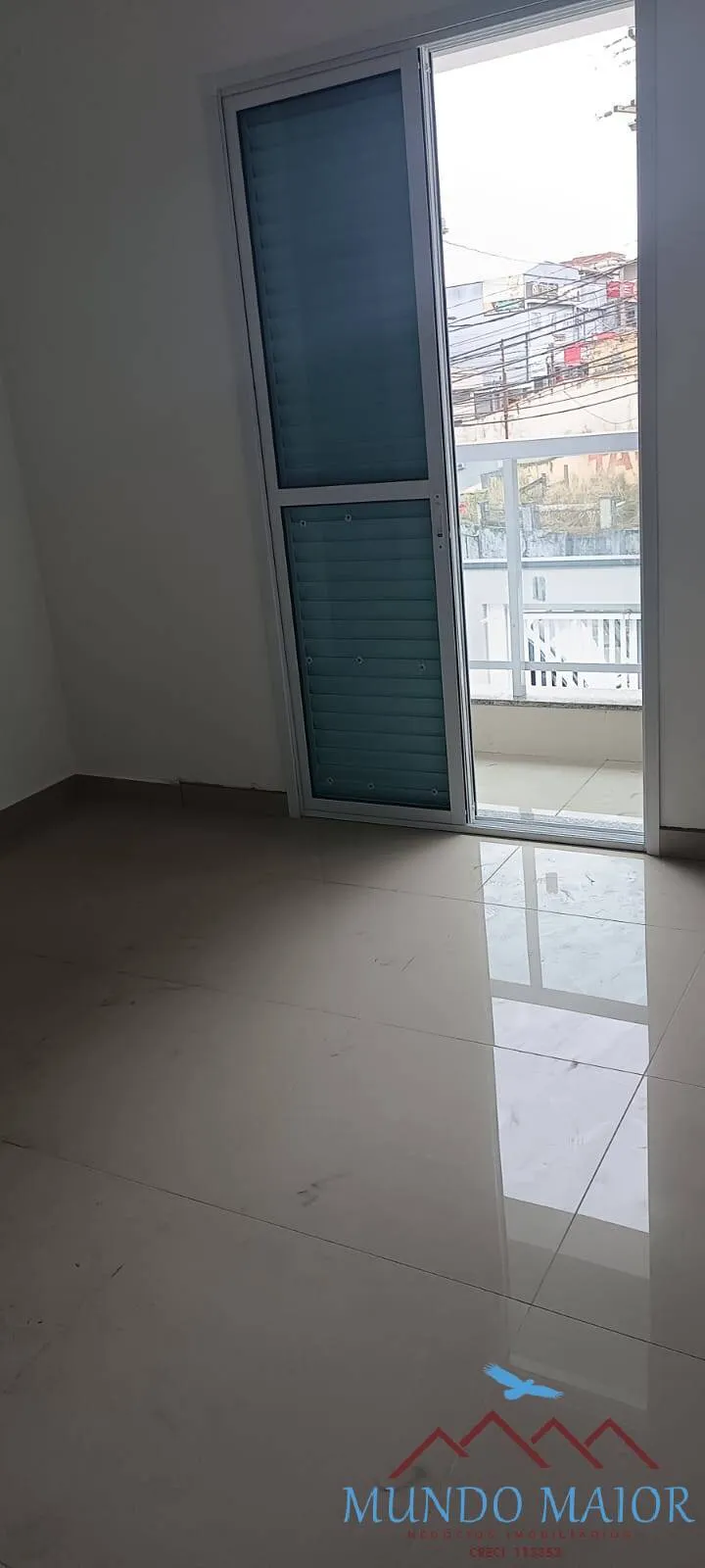 Imagem Sobrado Novo, 3 Suítes, 4 Vagas e Quintal Incrível no Parque São Vicente!