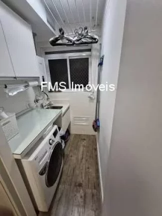Imagem Apartamento à venda em São Paulo - Campo Belo: 2 quartos, 1 suíte, 1 sala, 2 banheiros, 2 vagas de garagem, 69m².
