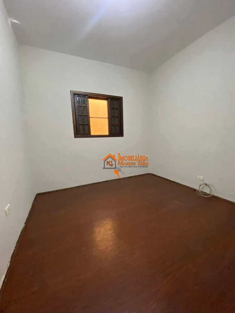 Imagem Casa Assobradada à Venda no Centro de Guarulhos - 3 Dorms e Suíte!
