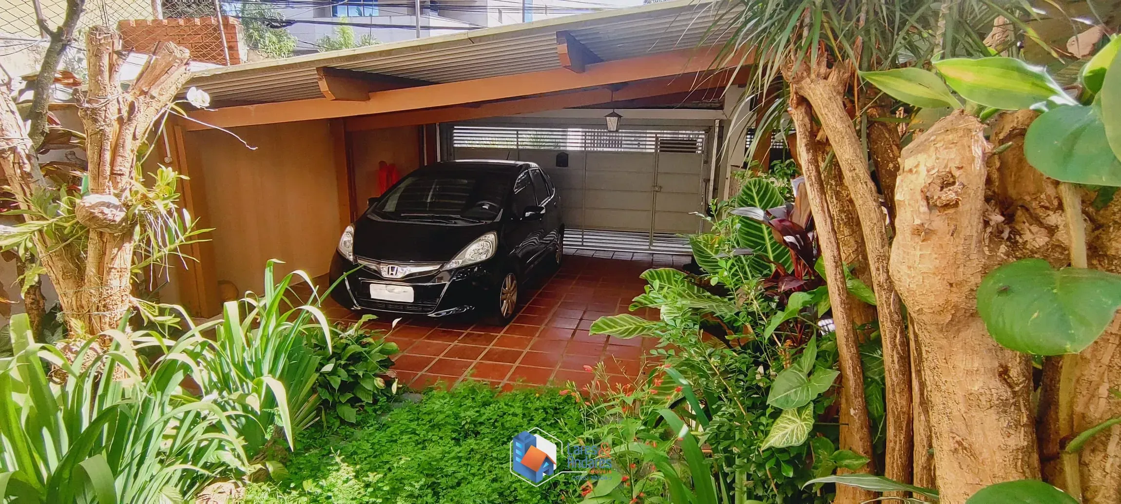 Imagem SOBRADO COM 250 M², 3 DORMS (1 SUÍTE), ARMÁRIOS NA COZINHA E NOS DORMS, EDÍCULA REFORMADA COM BANHEIRO E VGA PARA 2 CARROS, BROOKLIN, SÃO PAULO, SP