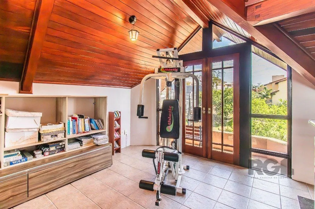 Imagem casa - 3 dorms. 2 vagas - 350 m² - Teresópolis