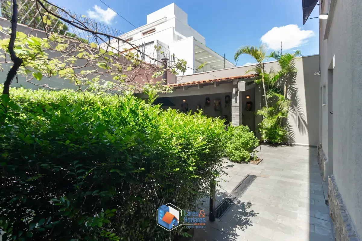 Imagem Casa para venda em Jardim Paulistano com 4 quartos, sendo 1 suíte, 300m²