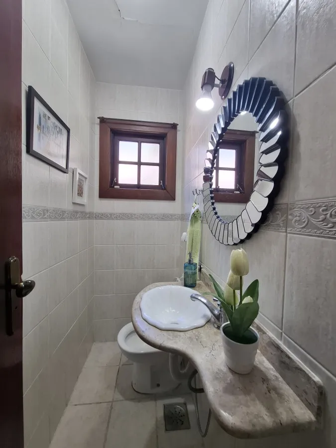 Imagem Casa para Venda em Teresópolis / RJ no bairro Araras