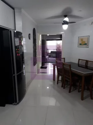 Imagem Apartamento à Venda na Orla da Praia das Pitangueiras por R$ 700.000,00