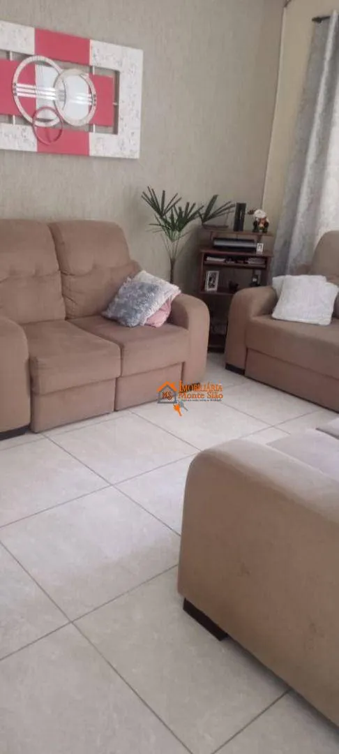 Imagem Sobrado com 4 dormitórios à venda por R$ 600.000,00 - Parque Renato Maia - Guarulhos/SP